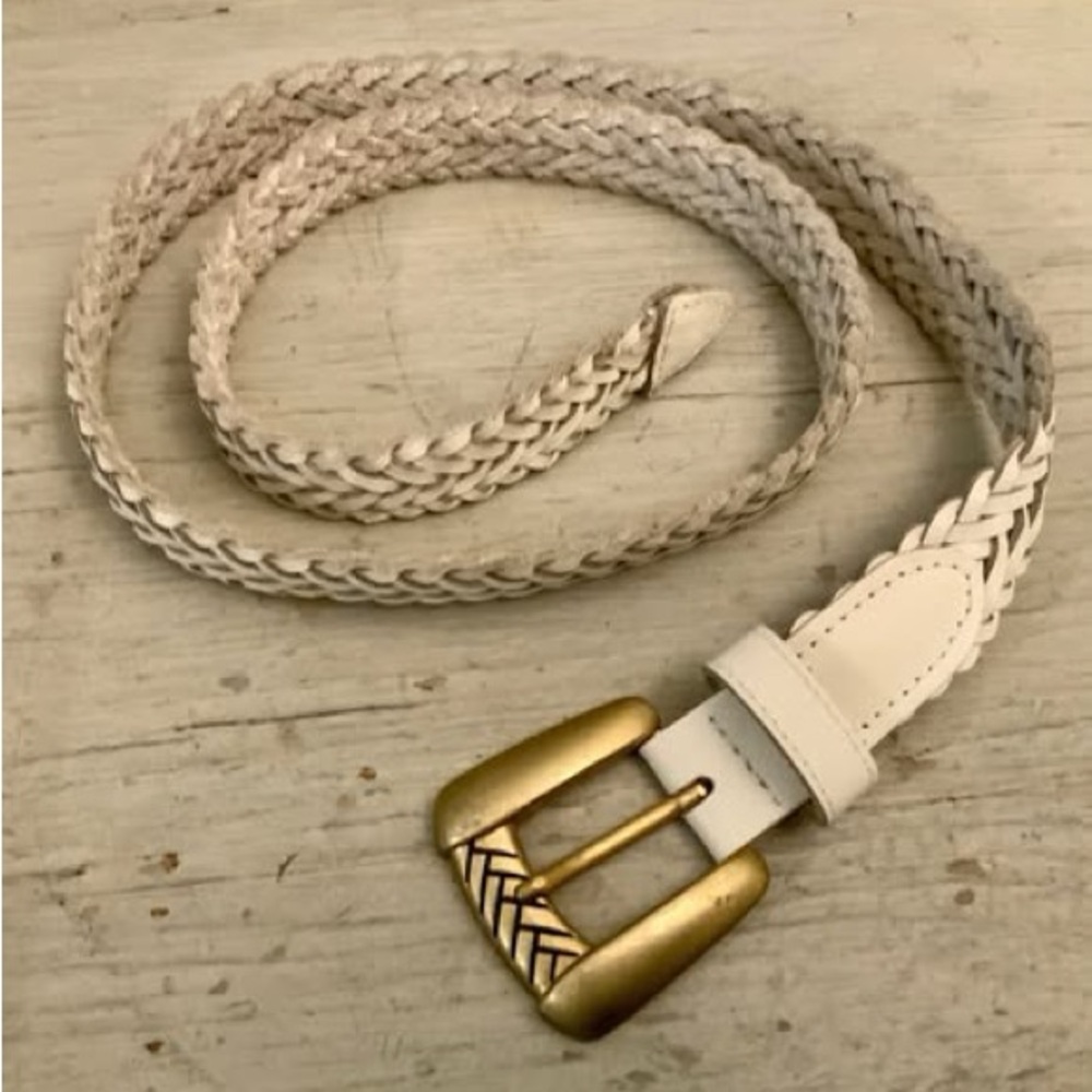 Vintage Chic Braided‎ White Leather Gold Buckle Belt Medium Good Condition